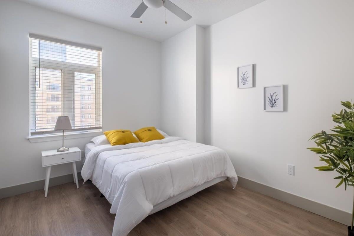 3Br Modern Downtown Apartment With Gym & Office Charlotte Eksteriør bilde