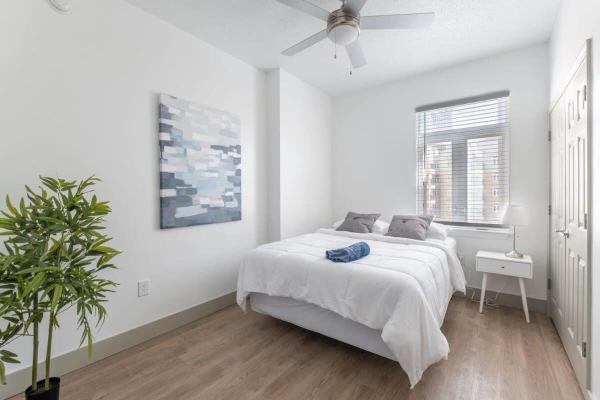 3Br Modern Downtown Apartment With Gym & Office Charlotte Eksteriør bilde